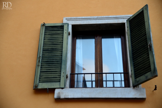 window_verona